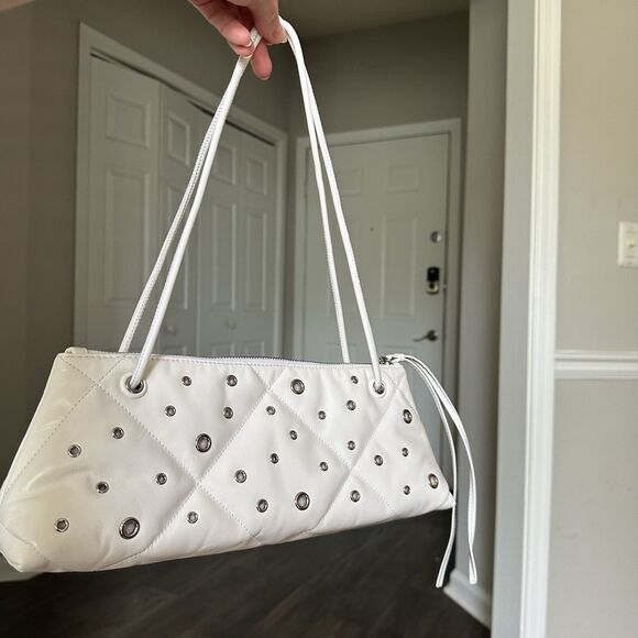 Tory Burch Kira Diamond Quilt Grommet East West Shoulder Bag NEW White Leather - Picture 4 of 8